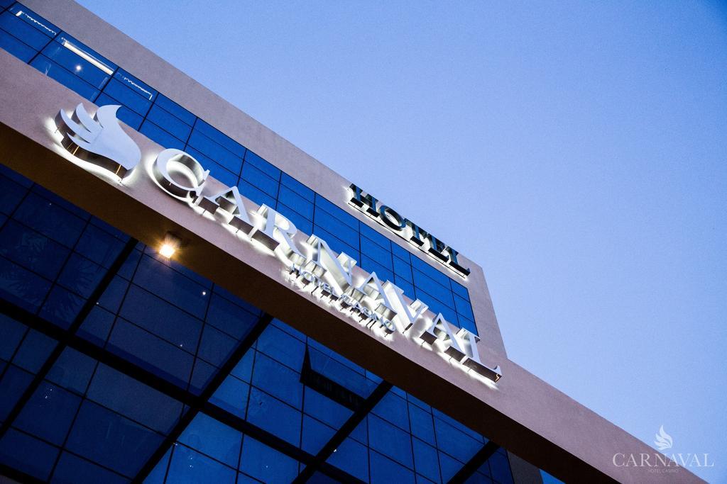 Carnaval Hotel Casino Encarnación Exteriör bild Hotel
