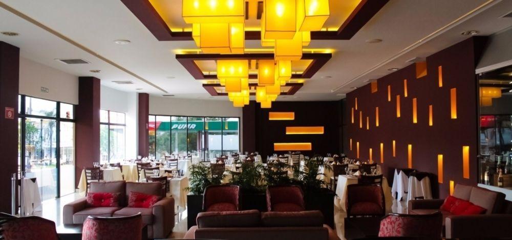 Carnaval Hotel Casino Encarnación Exteriör bild Restaurant in Belgrade
