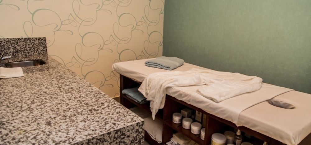 Carnaval Hotel Casino Encarnación Exteriör bild Massage table
