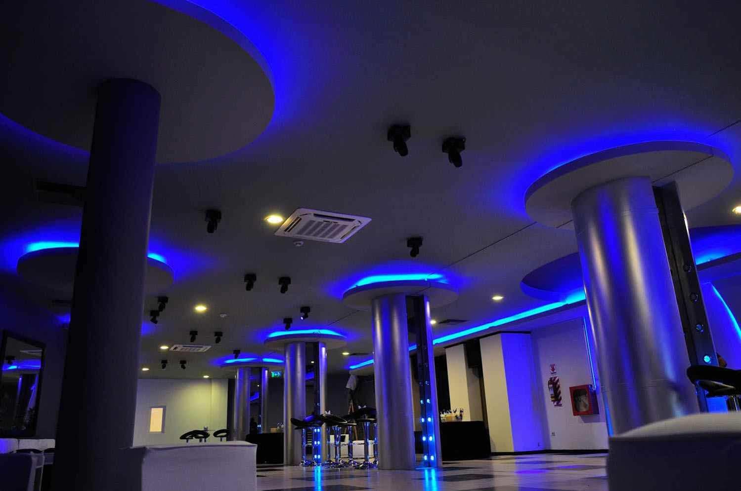 Carnaval Hotel Casino Encarnación Exteriör bild The interior of the hotel